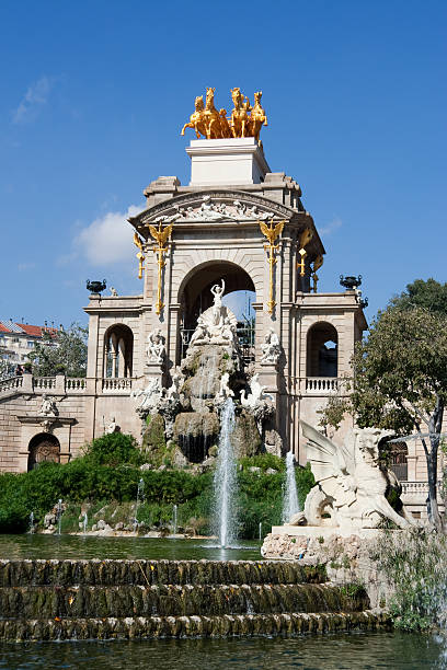 Cascada de la fuente - foto de stock