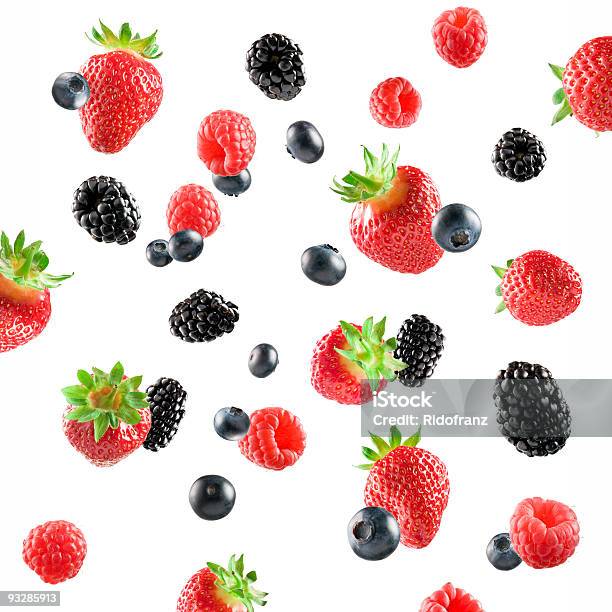 Frische Beeren Explosion Stockfoto und mehr Bilder von Amerikanische Heidelbeere - Amerikanische Heidelbeere, Antioxidationsmittel, Beere - Obst