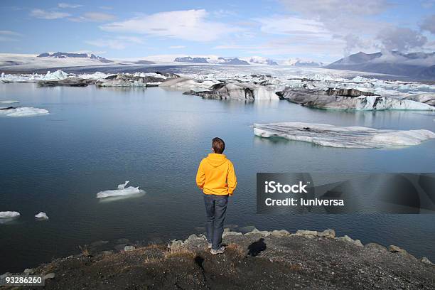 Jezioro Jokulsarlon - zdjęcia stockowe i więcej obrazów Biały - Biały, Fotografika, Góra lodowa - formacja lodowa