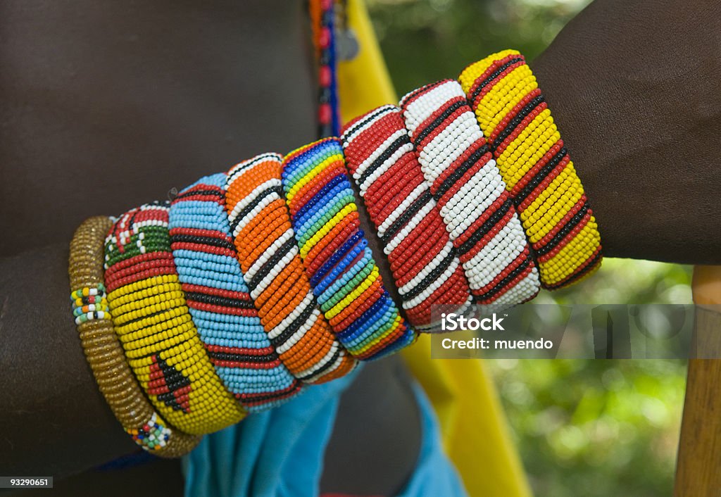 Maasai/삼부루 번자체 브레이슬릿 - 로열티 프리 팔찌 스톡 사진