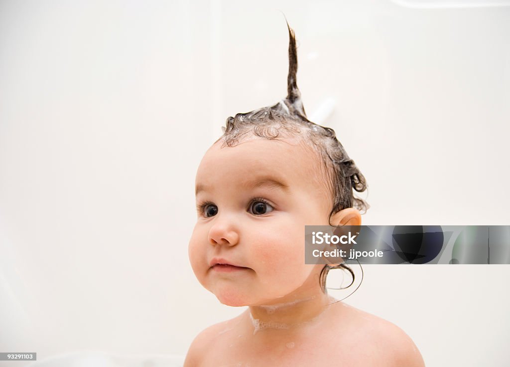 Baby In Bath With Spiky Hair Stock Photo - Download Image Now - Baby -  Human Age, Baby Bathtub, Human Hair - iStock