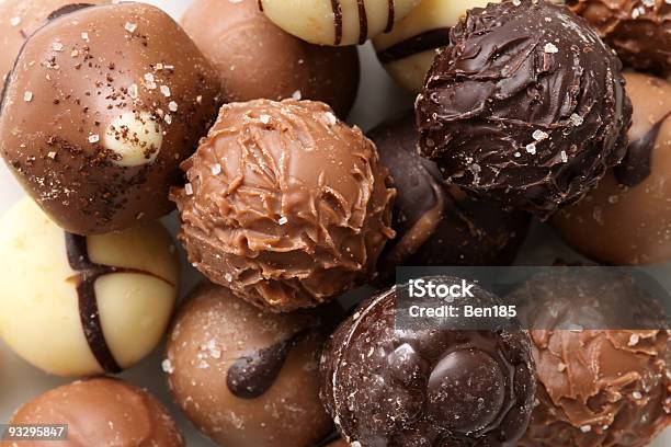 Lujo Almendras Garrapiñadas Foto de stock y más banco de imágenes de Alimento - Alimento, Azúcar, Chocolate
