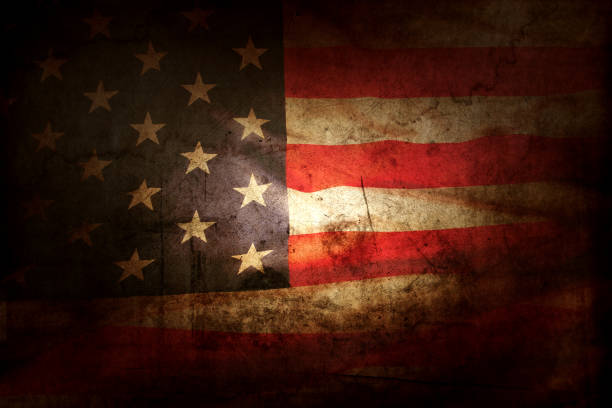 istock Grunge American flag 933130826