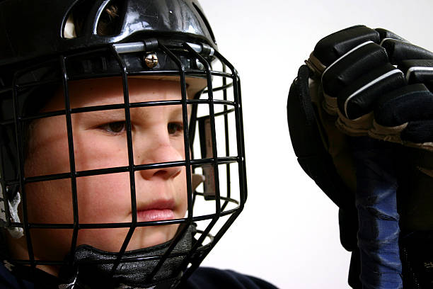 istock Hockey youth 93332374