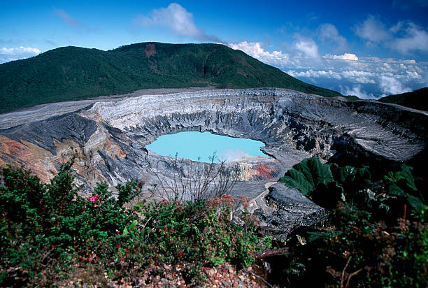 Volcán Poás - foto de stock