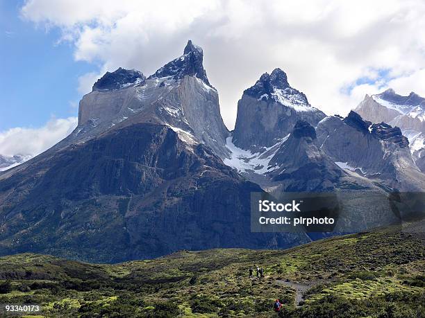 Torres Del Paine 2 Stockfoto und mehr Bilder von Anhöhe - Anhöhe, Berg, Berggipfel