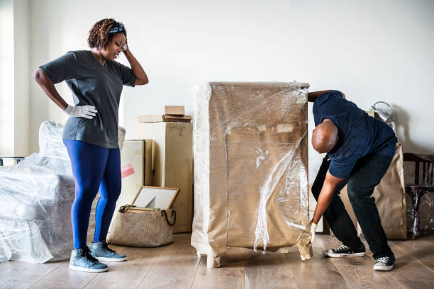 istock Couple moving into new house 933427996