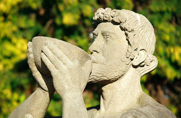 Bacchus o deus romano de vinho Estátua - fotografia de stock