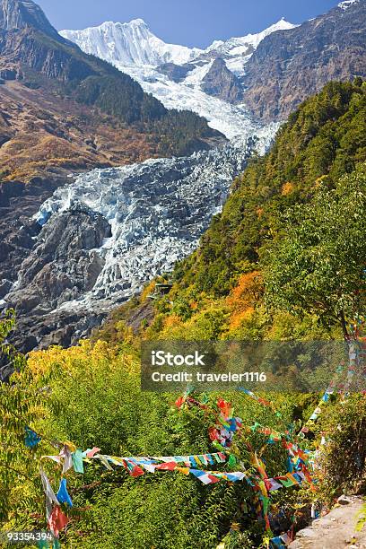 Meili Snow Mountain In Yunnan China Stock Photo - Download Image Now - Autumn, Jade Dragon Snow Mountain, Bright