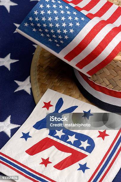 Eleição Democrática Temporada - Fotografias de stock e mais imagens de Bandeira dos Estados Unidos da América - Bandeira dos Estados Unidos da América, Comício Político, Congresso dos Estados Unidos