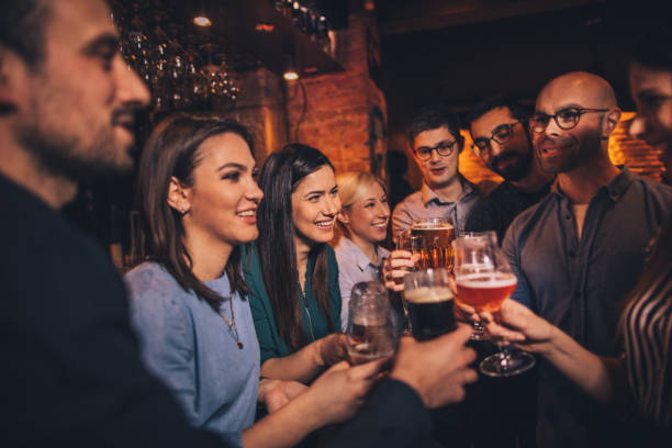 istock Toast to our friendship 933558308