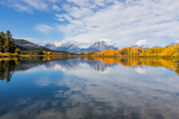 istock Autumn Reflection in the Tetons 933642244