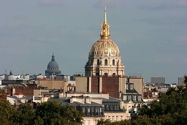istock The Dome des Invalides building 93364693