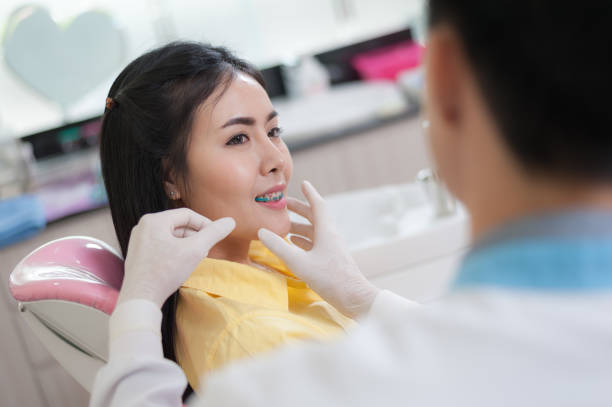 Pacjentka z kontrolą stomatologiczną – zdjęcie