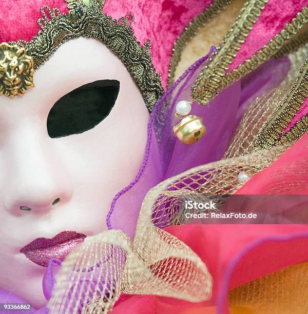 Der Weiße Maske Zum Karneval In Venedig Stockfoto und mehr Bilder von Blick in die Kamera - Blick in die Kamera, Bunt - Farbton, Dekoration