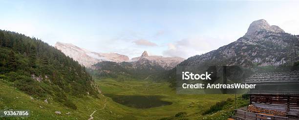 Funtensee Vom Kärlingerhaus Em Den Berchtesgadener Alpen - Fotografias de stock e mais imagens de Alpes Europeus