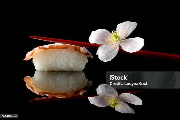Sushi Stockfoto und mehr Bilder von Blume - Blume, Sushi, Essgeschirr