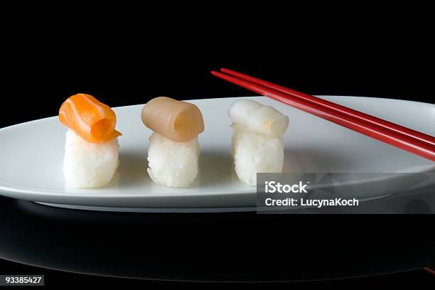 Nigiri Mit Spadefish Stockfoto und mehr Bilder von Essgeschirr - Essgeschirr, Farbbild, Fische und Meeresfrüchte