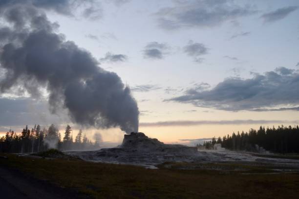 istock Castle Geyser Steam at Dusk 933874536