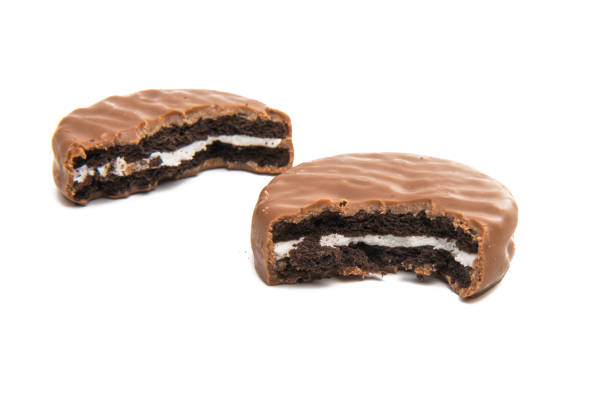 istock double cookies in chocolate isolated 933891342