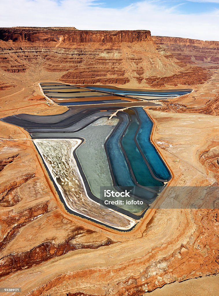 Laghetto Tailings rurali in Utah. - Foto stock royalty-free di Industria mineraria