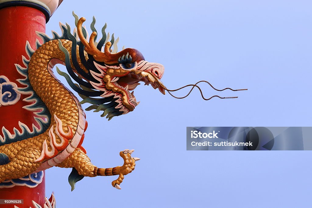 Китайский Дракон изображение с bule небо - Стоковые фото Абстрактный роялти-фри