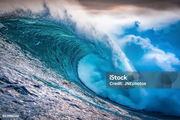 Big Wave Breaking At Sunset Stock Photo - Download Image Now - Wave - Water, Sea, Large