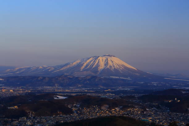 istock Glow of Iwate volcano, Japan 933937690