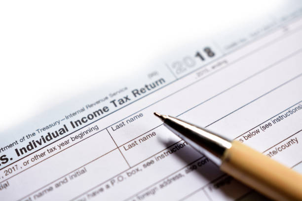 istock 1040 American tax form 933967646