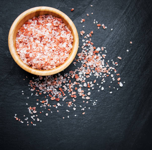 istock Pink salt from the Himalayas 934089906