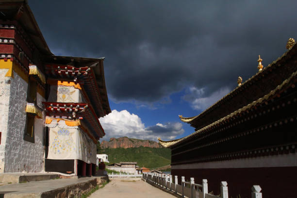 istock Langmu Monastery, Tibet, China 934150418