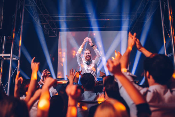 istock Thank you for a wonderful night ! 934187110