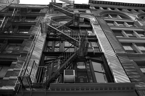 istock new york lofts b/w 93419869
