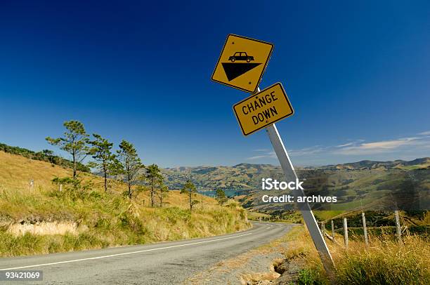 Steile Road Stockfoto und mehr Bilder von Anhöhe - Anhöhe, Schaltung, Akaroa