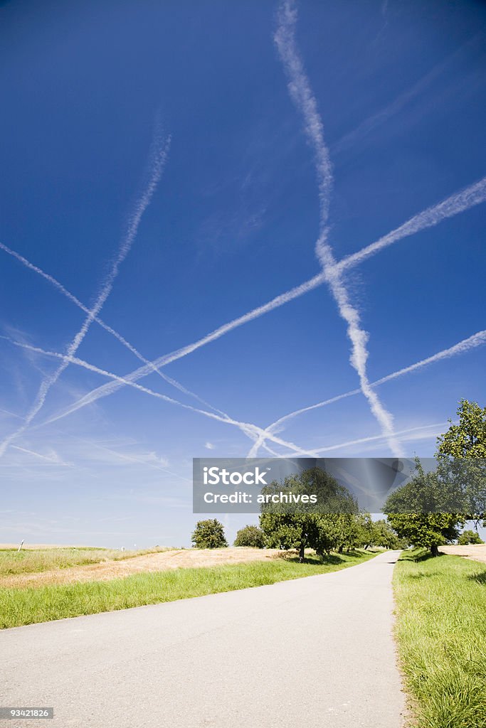 El cielo tráfico - Foto de stock de Aire libre libre de derechos