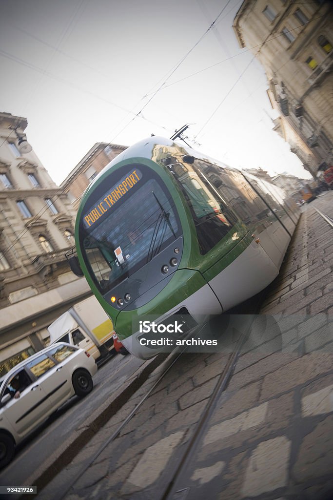 Nowoczesne tramwaju - Zbiór zdjęć royalty-free (Mediolan)