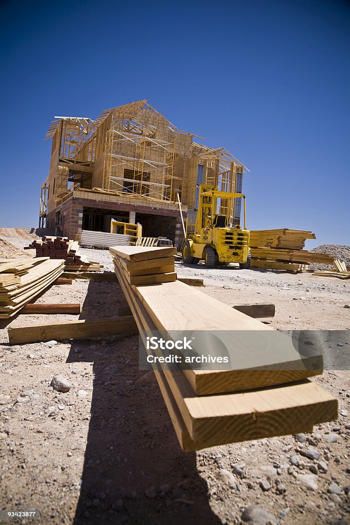 Casa de construcción - Foto de stock de Constructor de tejados libre de derechos