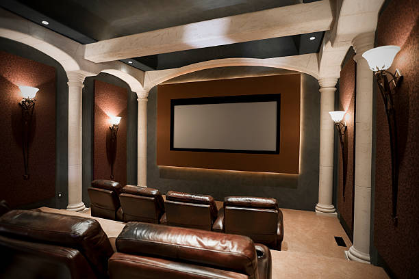 home-cinema-theater - private cinema stock-fotos und bilder