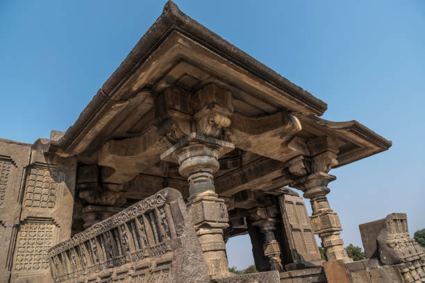 istock Hemadpanti shiva temple 934280242