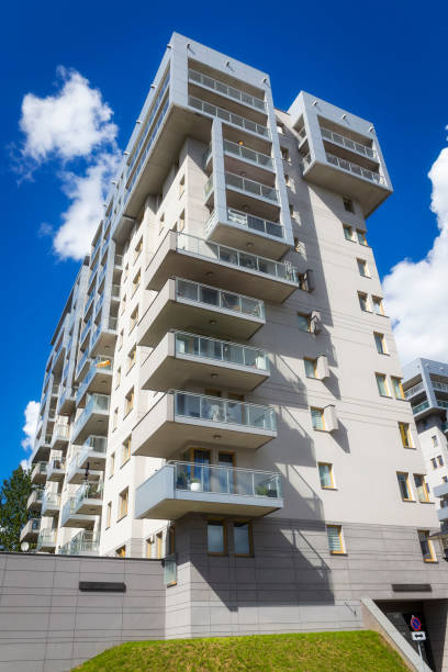 istock Modern shape of white apartment building 934287332