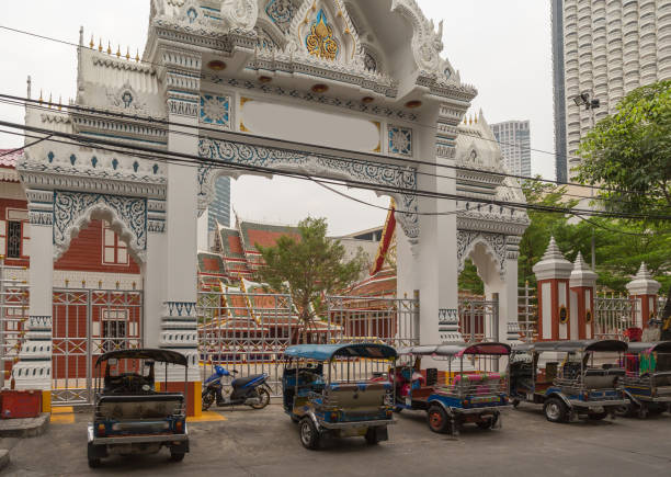 istock Tuk Tuk Thai Transport 934298336
