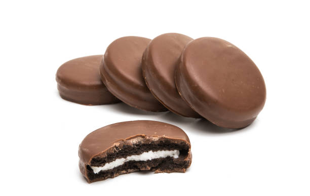 istock chocolate biscuit sandwich in chocolate glaze isolated 934310134