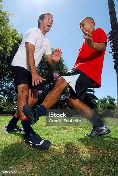 Foto de Guerra Do Futebol e mais fotos de stock de Bola de Futebol - Bola de Futebol, Futebol, Brincar