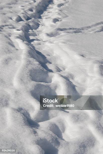 Zu Fuß Durch Den Schnee Stockfoto und mehr Bilder von Berg - Berg, Berggipfel, Bildhintergrund