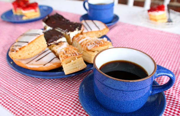 istock Coffee and cake in the afternoon 93440496