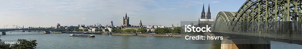 Paesaggio urbano di Colonia - Foto stock royalty-free di Panoramica