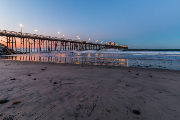 istock Oceanside, California Fishing Pier at Dawn 934417082