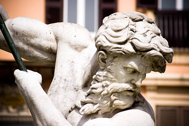 escultura de neptuno - renaissance baroque style sculpture human face fotografías e imágenes de stock