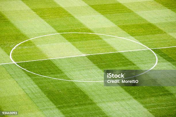 Campo Da Calcio - Fotografie stock e altre immagini di Ambientazione esterna - Ambientazione esterna, Astratto, Atletico