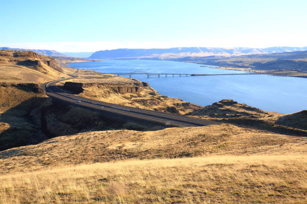istock Columbia River and Vantage Bridge I-90,WA 934475752